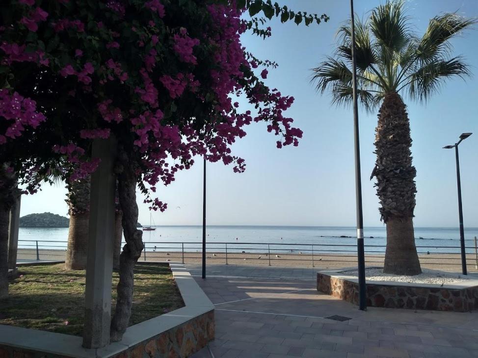 Aguilas Playa 外观 照片